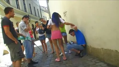 Neukt haar baas ' s dochter cumshot cum op de borst sexfilmpjes massage