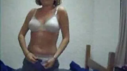 Catchy pussy on the beach erotiek gratis films
