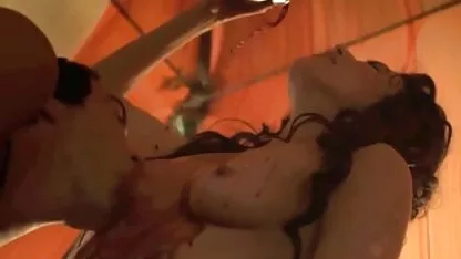 Tante opgesloten, vooral door dryuchki in de kont. erotiek gratis films