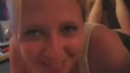 Lesbisch erotiek films volwassen vet likkend vagina Jong lief Blondje