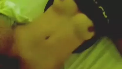 Busty gratis erotische filmpjes Milfs