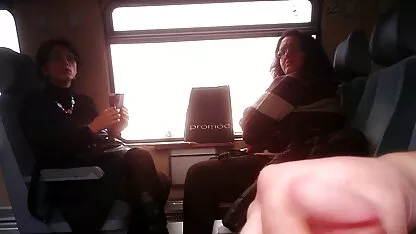 Cumshot erotische films Russisch meisje recht in de vagina