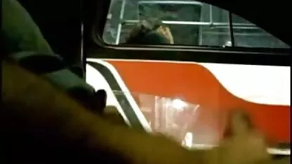 Keek onder de oude erotische films grote